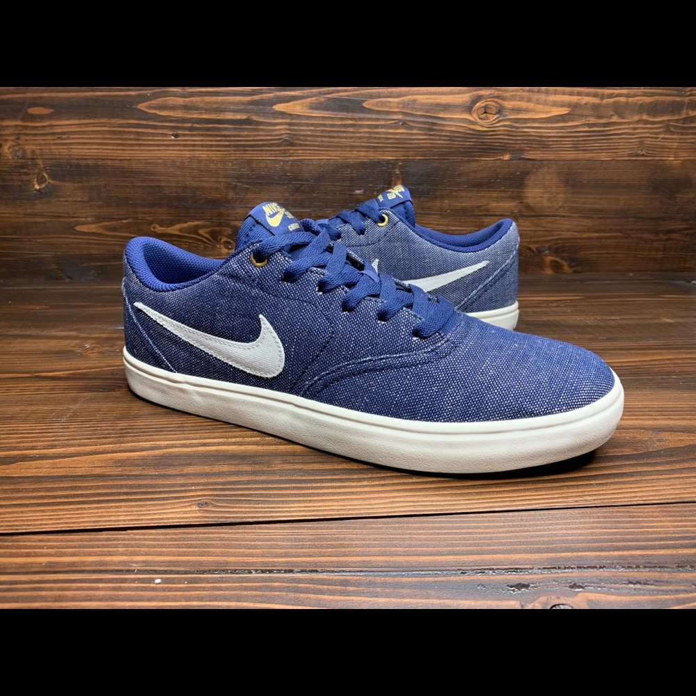 Nike SB Check Solar CNVS PRM